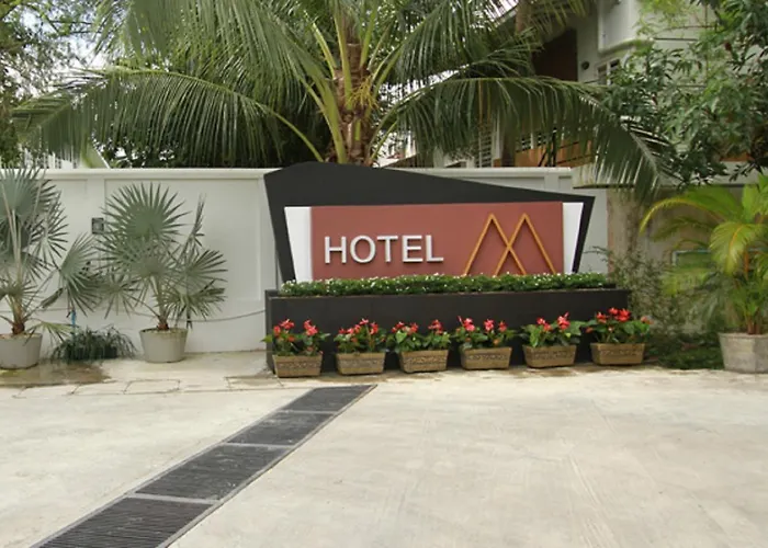 Hotel M