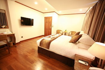 M Yangon