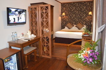Hotel M 3*