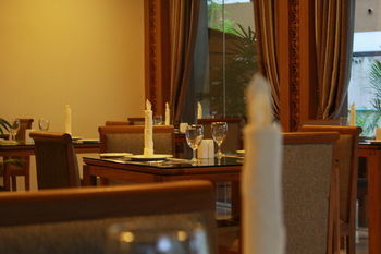 Hotel M Yangon
