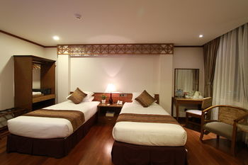 M Hotel 3*