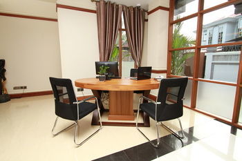 Hotel M 3*
