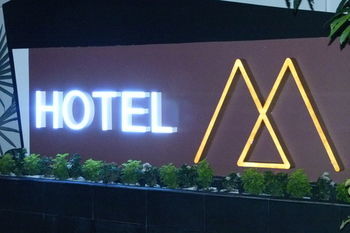 M Hotel 3*